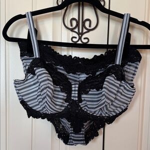 Chic Black and Gray Striped Lace Lingerie Set
